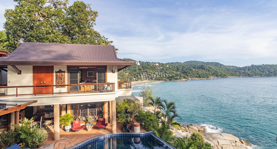 For sale 4 bedrooms villa in Mueang Phuket, Phuket