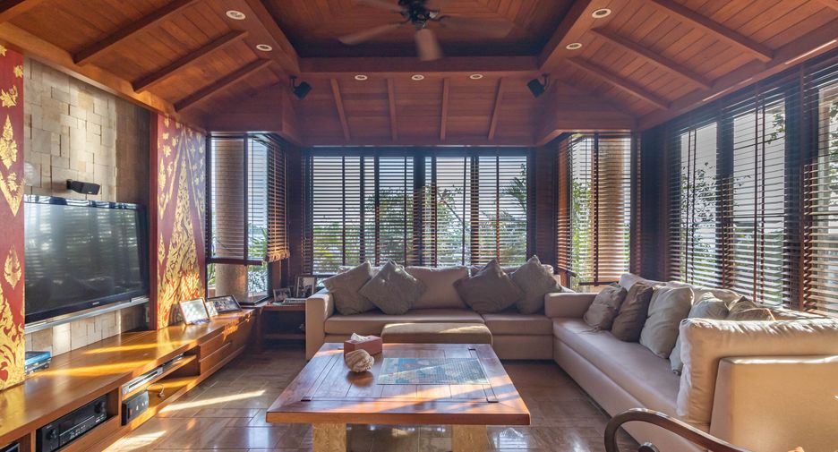 For sale 4 bedrooms villa in Mueang Phuket, Phuket