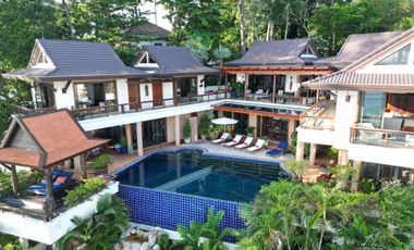 For sale 4 bedrooms villa in Mueang Phuket, Phuket