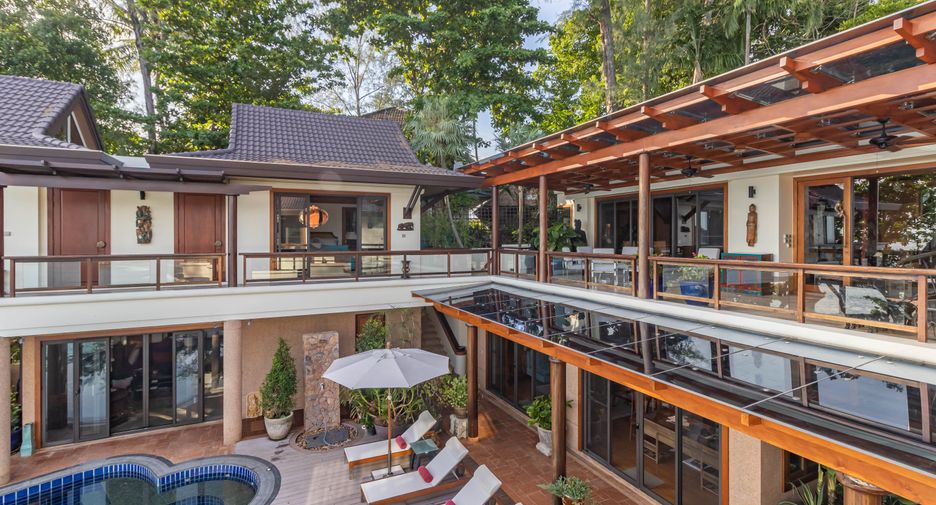 For sale 4 bedrooms villa in Mueang Phuket, Phuket