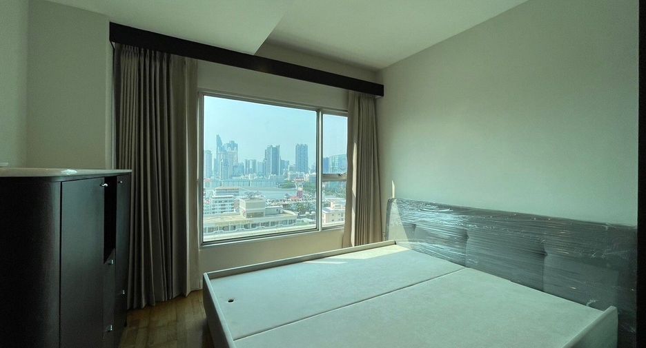 Condo en venta y en alquiler de 3 habitaciones en Yan Nawa, Bangkok