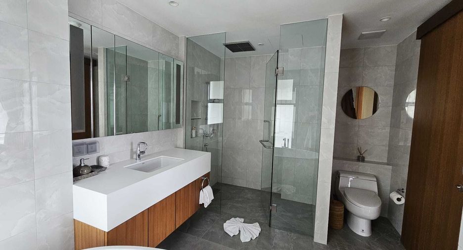 For rent 2 bedrooms condo in Thalang, Phuket