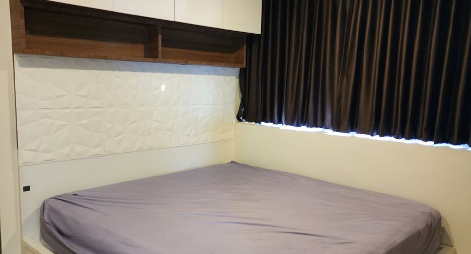 For rent 2 bedrooms condo in Phaya Thai, Bangkok