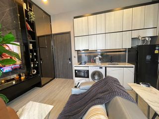Condo en alquiler de 1 habitaciones en Phra Khanong, Bangkok