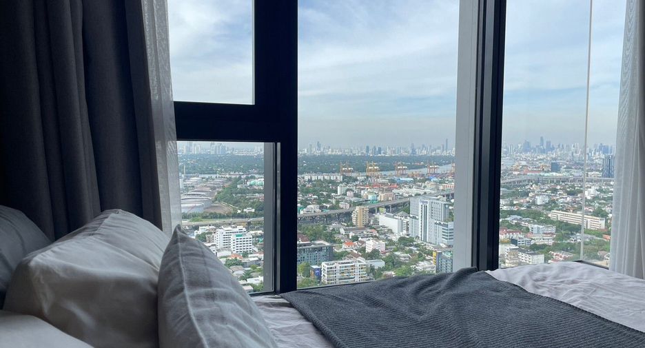 For rent 1 bed condo in Phra Khanong, Bangkok