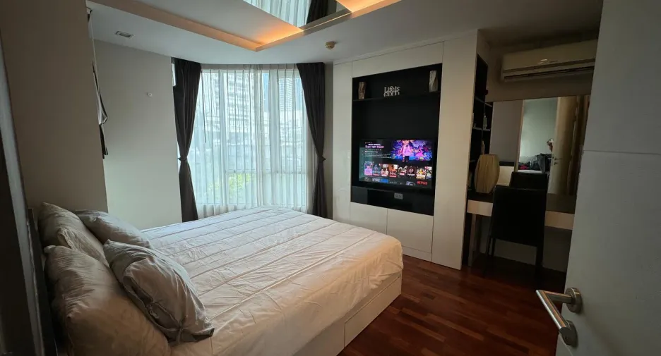 For rent 1 bed condo in Watthana, Bangkok