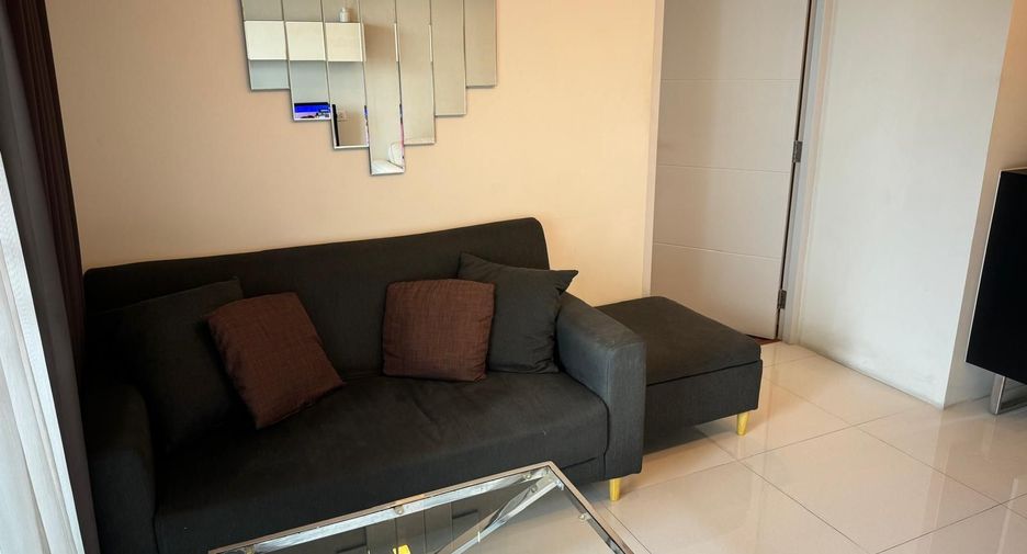 For rent 1 bed condo in Watthana, Bangkok