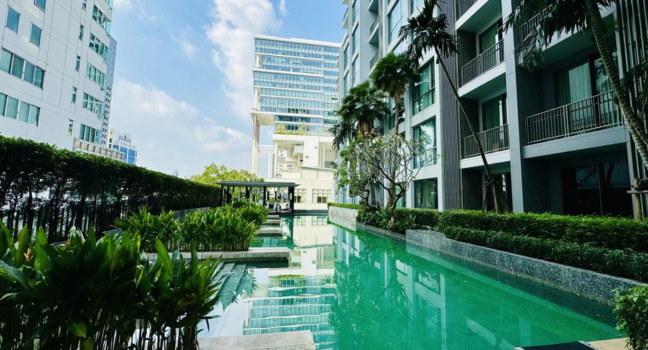 For sale and for rent 1 bed condo in Watthana, Bangkok