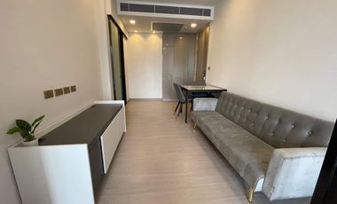 For rent 1 bed condo in Huai Khwang, Bangkok