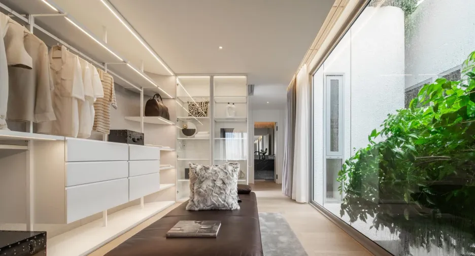 For sale 4 bedrooms house in Prawet, Bangkok