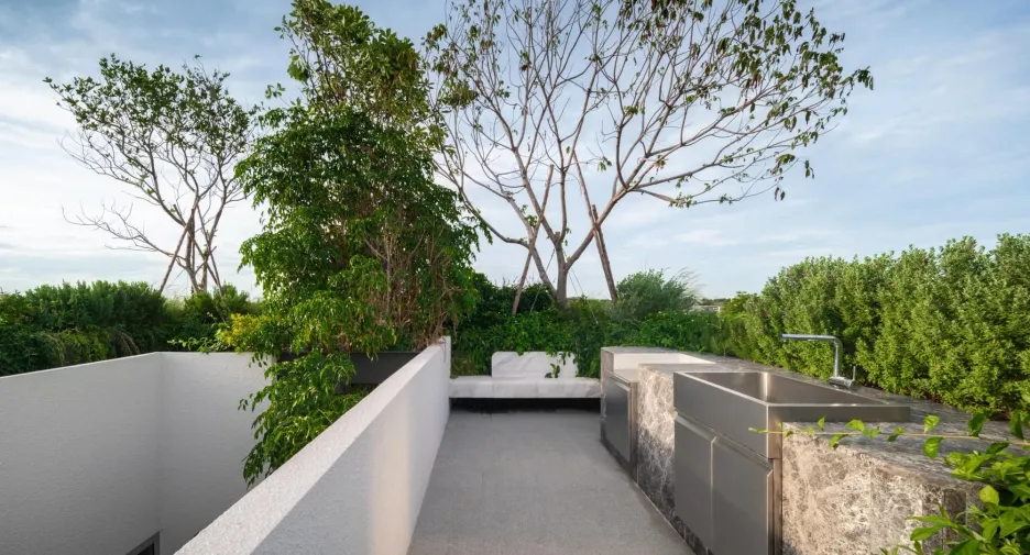 For sale 4 bedrooms house in Prawet, Bangkok