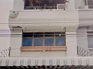 出售 4 卧室 商业空间 在 Huai Khwang, 曼谷