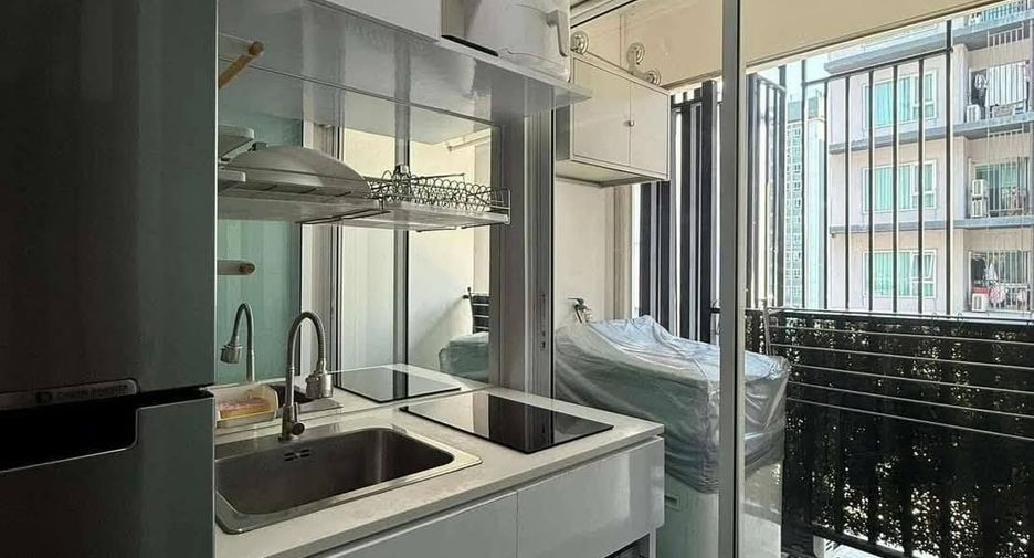 For sale 1 bed condo in Bang Sue, Bangkok