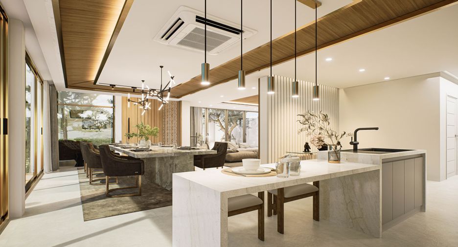 For sale 4 bedrooms villa in Mueang Phuket, Phuket