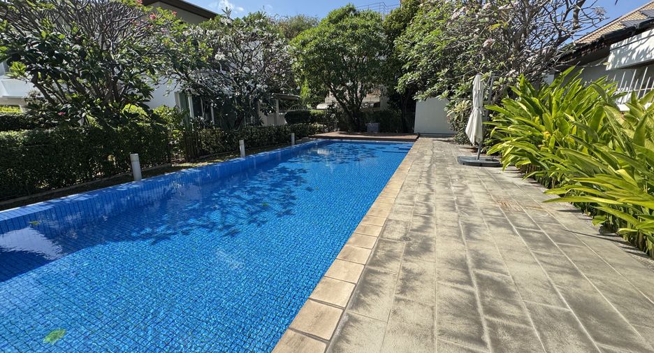 Casa en alquiler de 4 habitaciones en Watthana, Bangkok