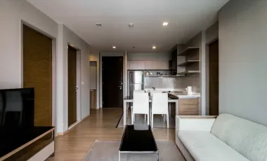 For rent 2 bedrooms condo in Phra Khanong, Bangkok