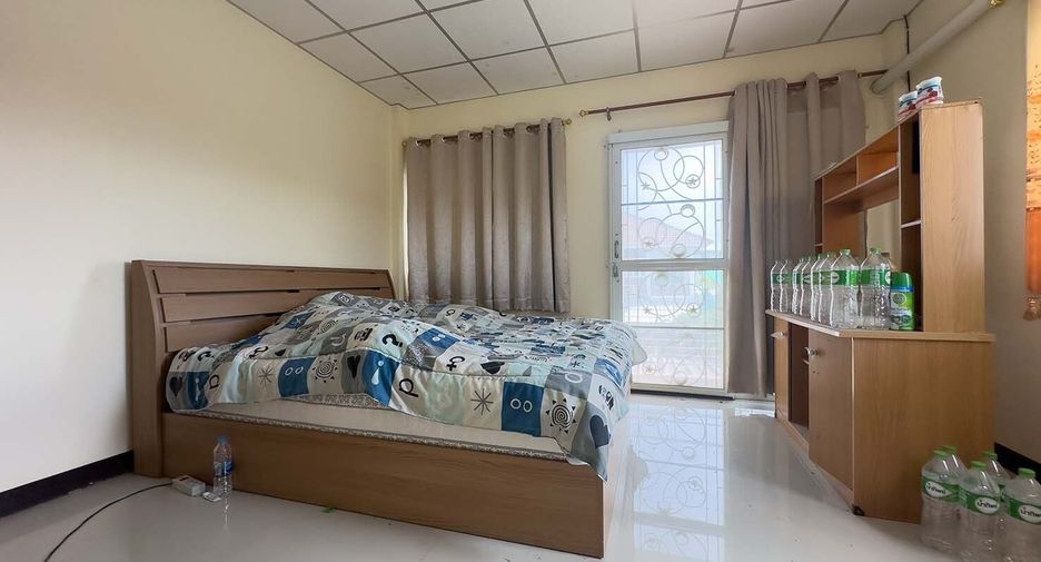 Casa adosada en venta de 2 habitaciones en Bang Bo, Samut Prakan