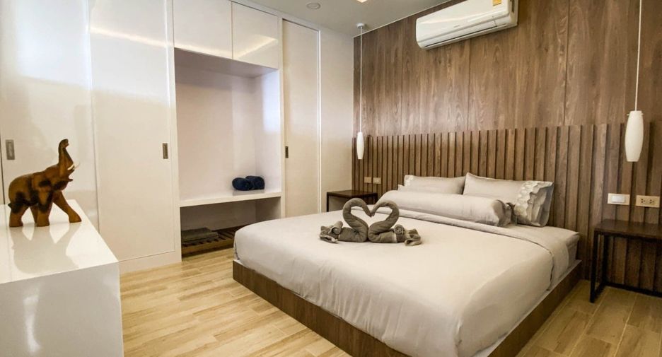 For rent 2 bedrooms condo in Mueang Phuket, Phuket