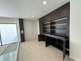For sale and for rent 3 bedrooms house in Don Mueang, Bangkok