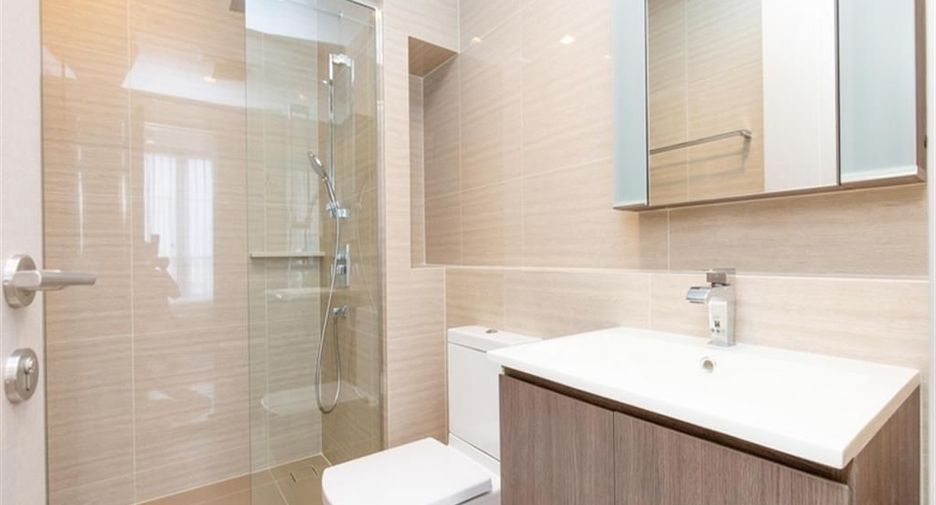 For rent 1 bed condo in Huai Khwang, Bangkok