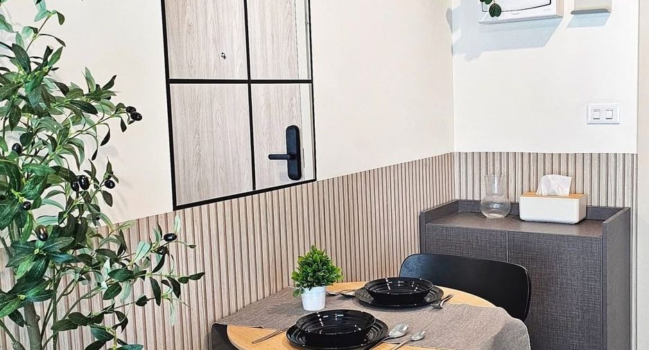 For rent 1 bed condo in Huai Khwang, Bangkok