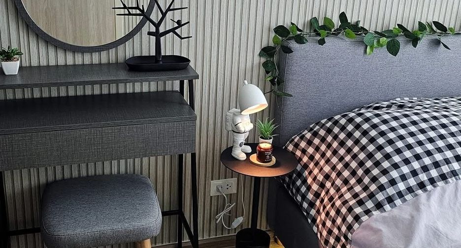 For rent 1 bed condo in Huai Khwang, Bangkok