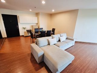 For rent 3 bedrooms condo in Huai Khwang, Bangkok