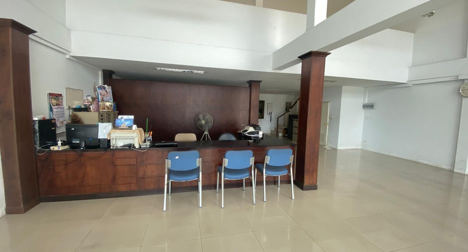 For sale 5 bedrooms retail Space in Mueang Phuket, Phuket