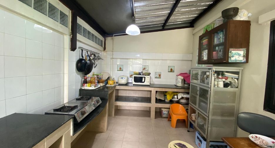 For sale 5 bedrooms retail Space in Mueang Phuket, Phuket