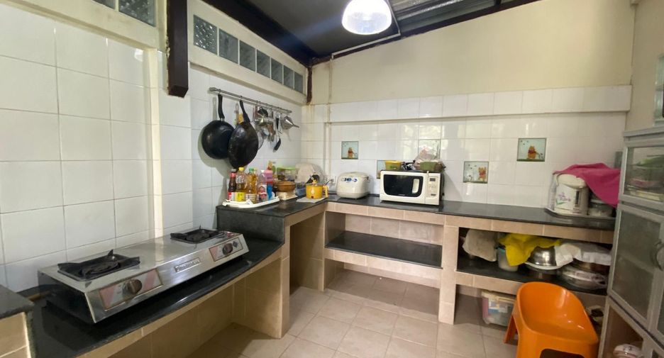 For sale 5 bedrooms retail Space in Mueang Phuket, Phuket