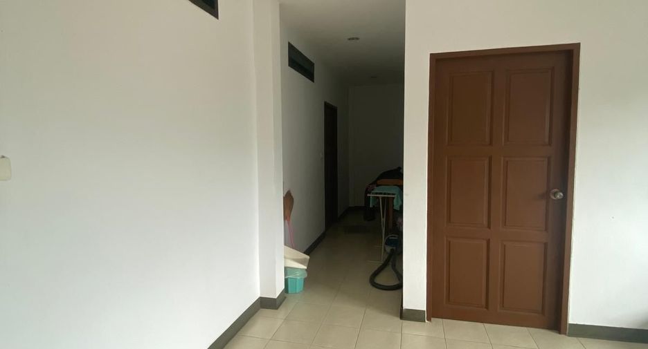 For sale 5 bedrooms retail Space in Mueang Phuket, Phuket
