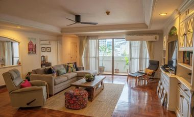 For rent 4 bedrooms condo in Khlong Toei, Bangkok