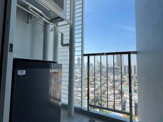 Condo en alquiler de 1 habitaciones en Bang Rak, Bangkok