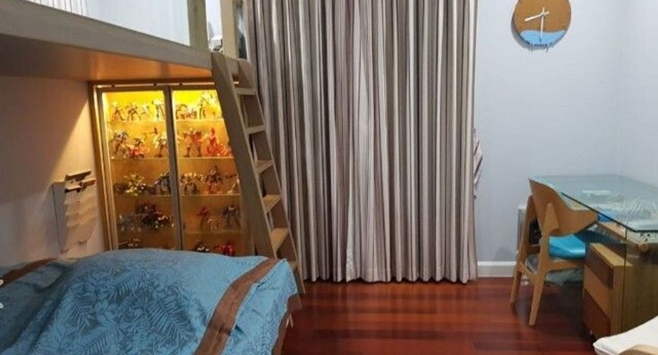 For sale 4 bedrooms villa in Bang Phli, Samut Prakan