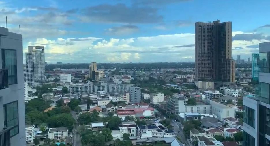 À vendre studio condo à Khlong Toei, Bangkok
