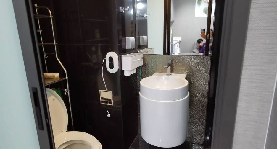 À vendre studio condo à Khlong Toei, Bangkok