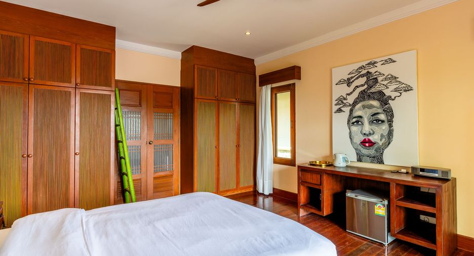 For rent 5 bedrooms villa in Thalang, Phuket