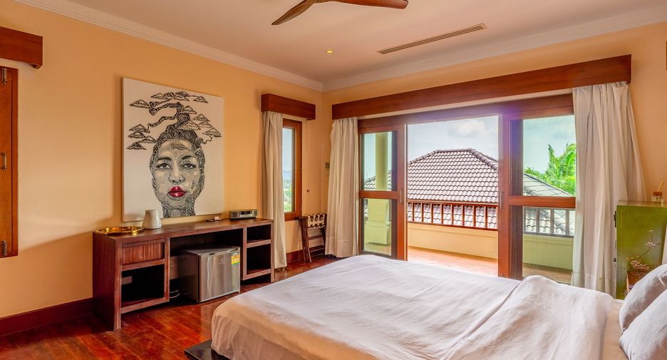 For rent 5 bedrooms villa in Thalang, Phuket