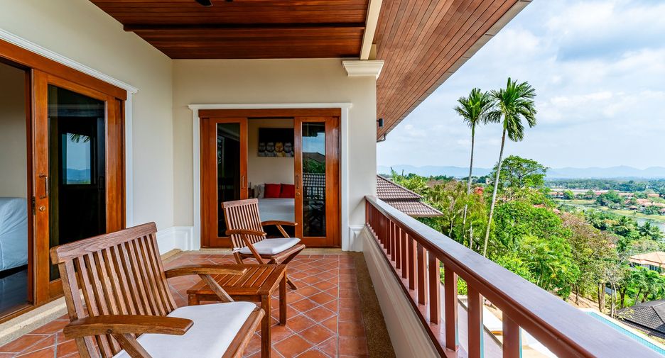 For rent 5 bedrooms villa in Thalang, Phuket
