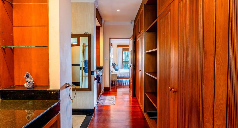 For rent 5 bedrooms villa in Thalang, Phuket