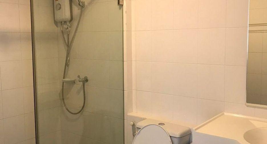 Wohnung zur Miete mit 2 Zimmer in Rat Burana, Bangkok