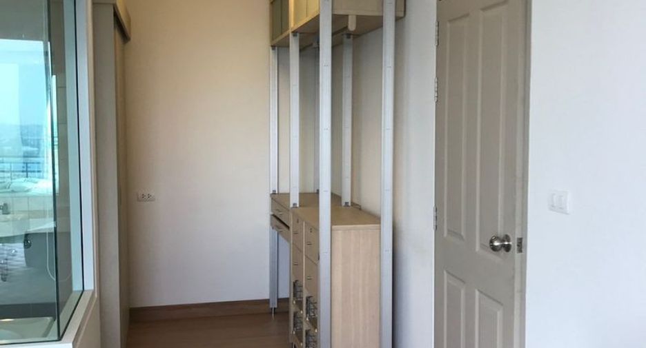 Wohnung zur Miete mit 2 Zimmer in Rat Burana, Bangkok