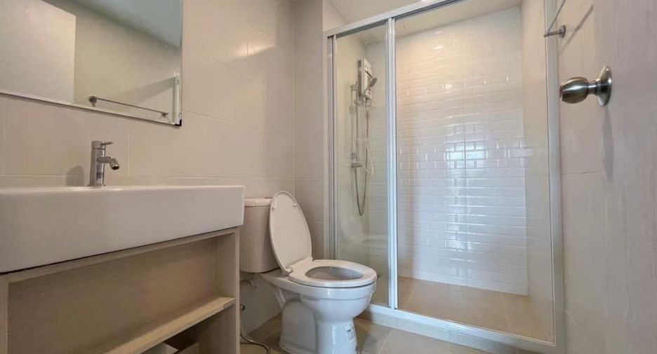 Condo en alquiler de 1 habitaciones en Wang Thonglang, Bangkok