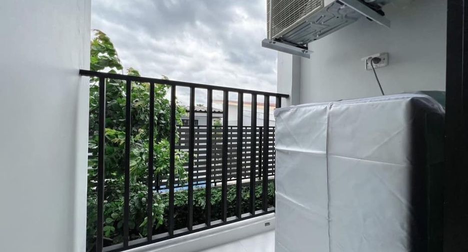 Condo en alquiler de 1 habitaciones en Wang Thonglang, Bangkok