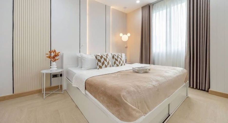 For sale 1 bed condo in Huai Khwang, Bangkok