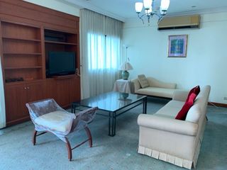 For rent 2 bedrooms condo in Pathum Wan, Bangkok