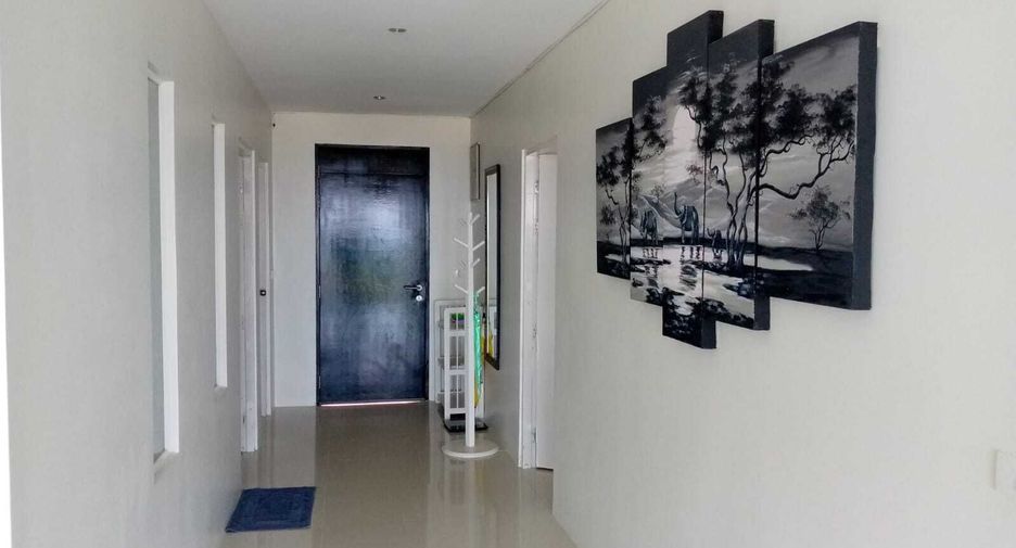 For rent 2 bedrooms condo in Mueang Phuket, Phuket