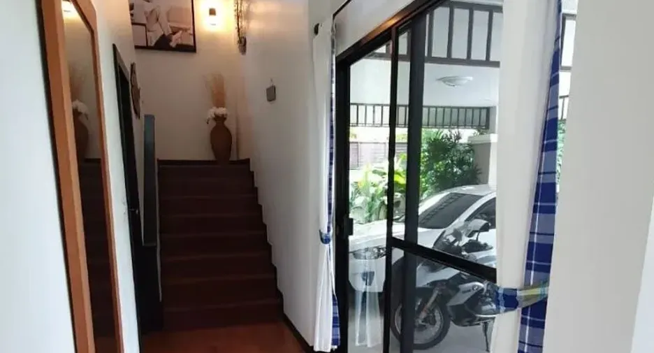 出租 4 卧室 别墅 在 塔朗, 普吉