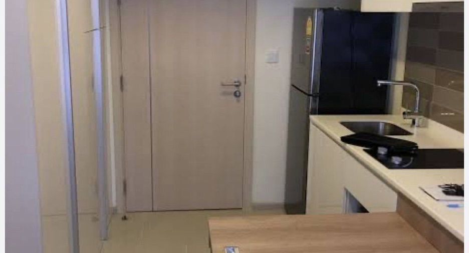 For rent 1 bed condo in Huai Khwang, Bangkok