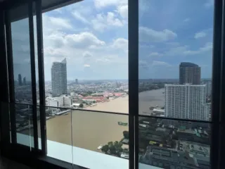 Wohnung zum Kauf mit 2 Zimmer in Khlong San, Bangkok